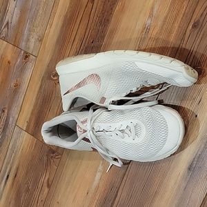 NIKE FLEX SHOES WHITE & ROSE GOLD